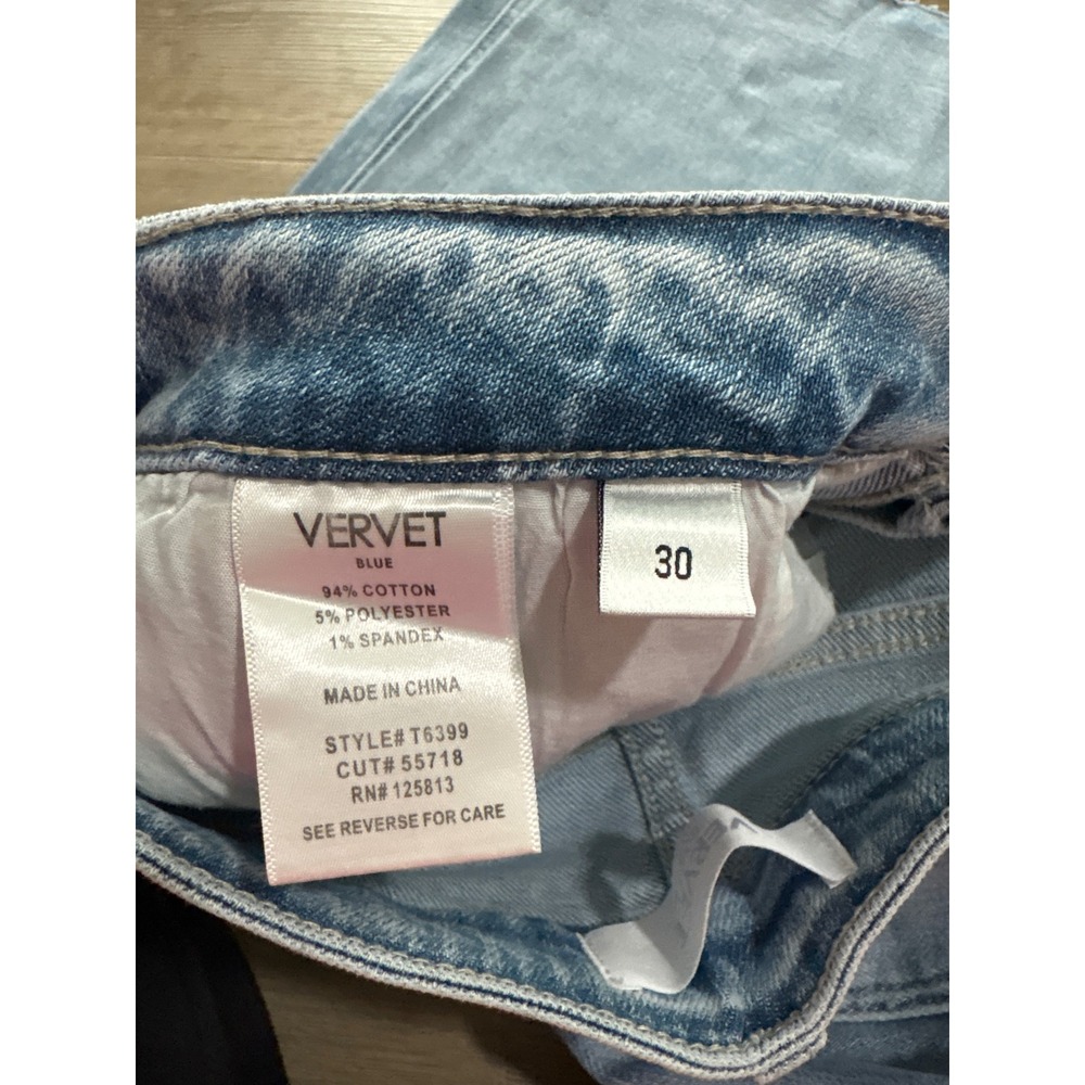 VERVET BLUE Olivia Distressed Light Wash High Rise Wide Leg Jeans Size 30 - Picture 3 of 4